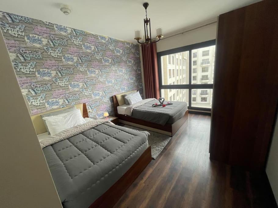 Modern In Portoncwith Pool Apartment *