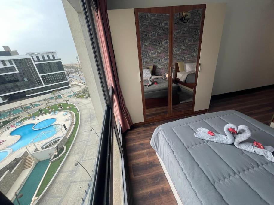 Appartement Modern In Portoncwith Pool
