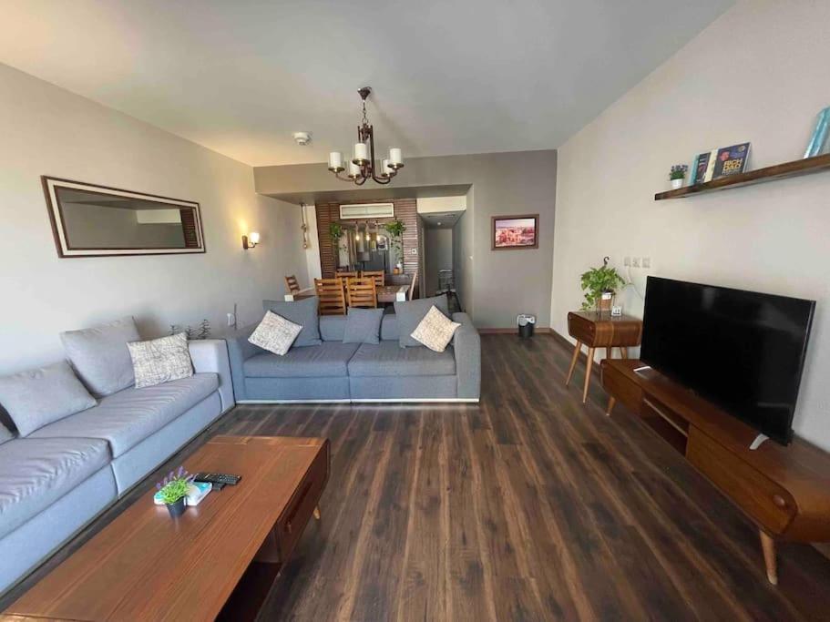 Apartamento Modern In Portoncwith Pool